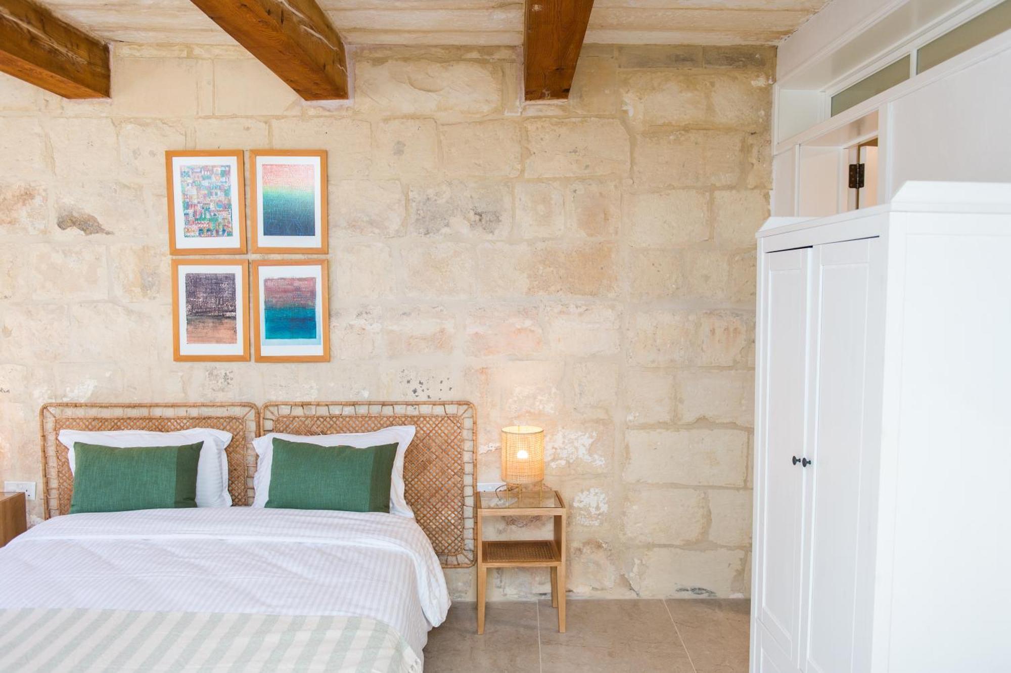 San Anton Suites Attard Exterior photo